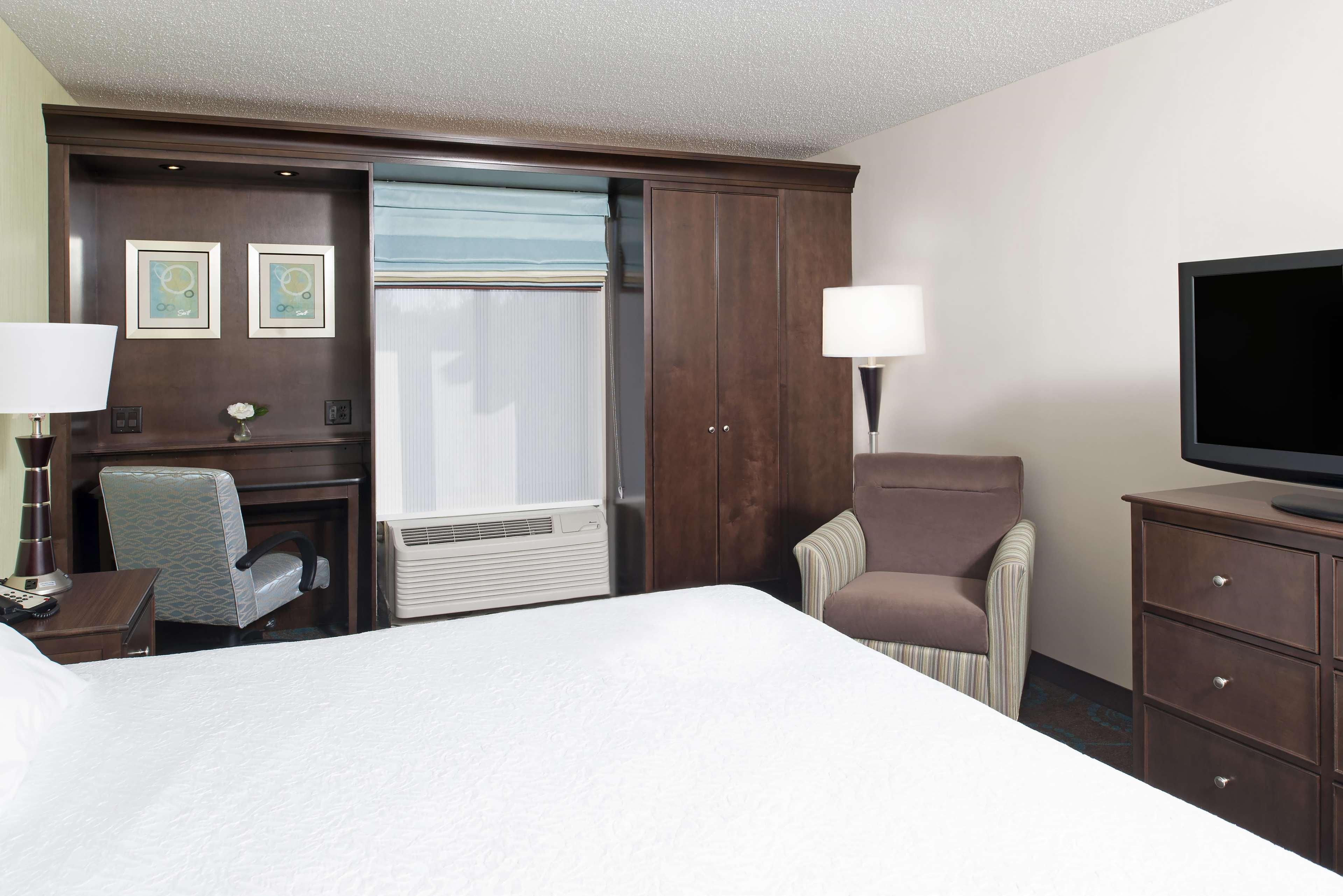 Hampton Inn & Suites Кокомо Экстерьер фото