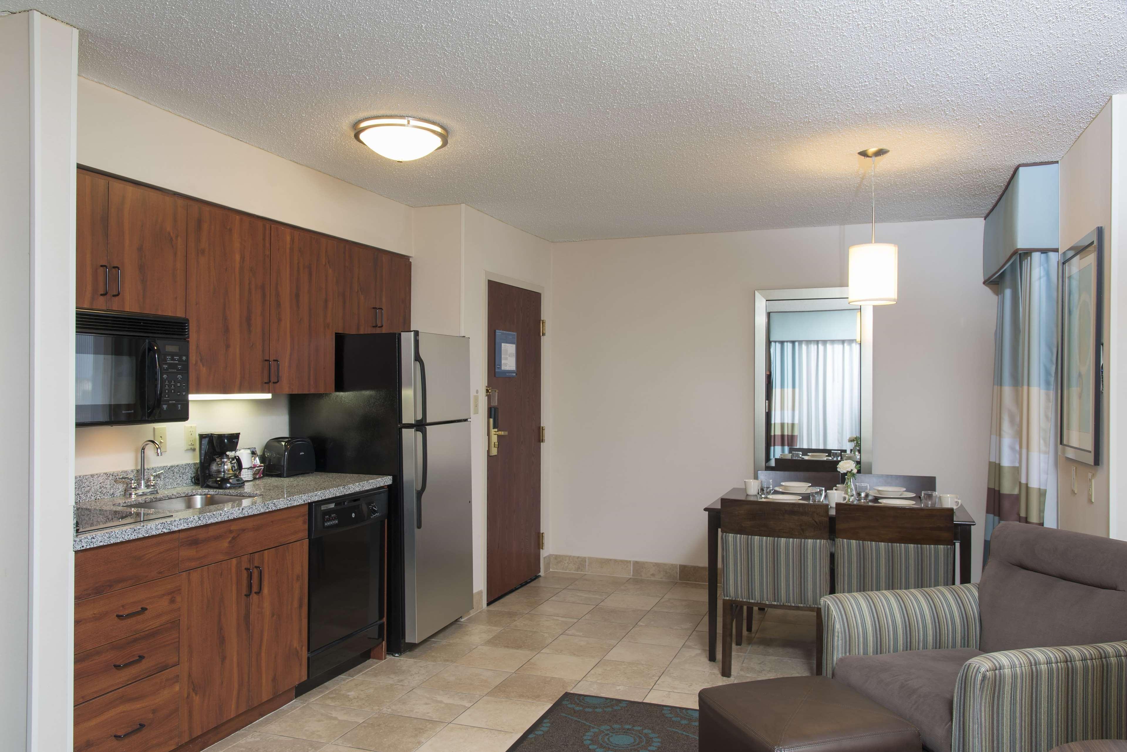 Hampton Inn & Suites Кокомо Экстерьер фото