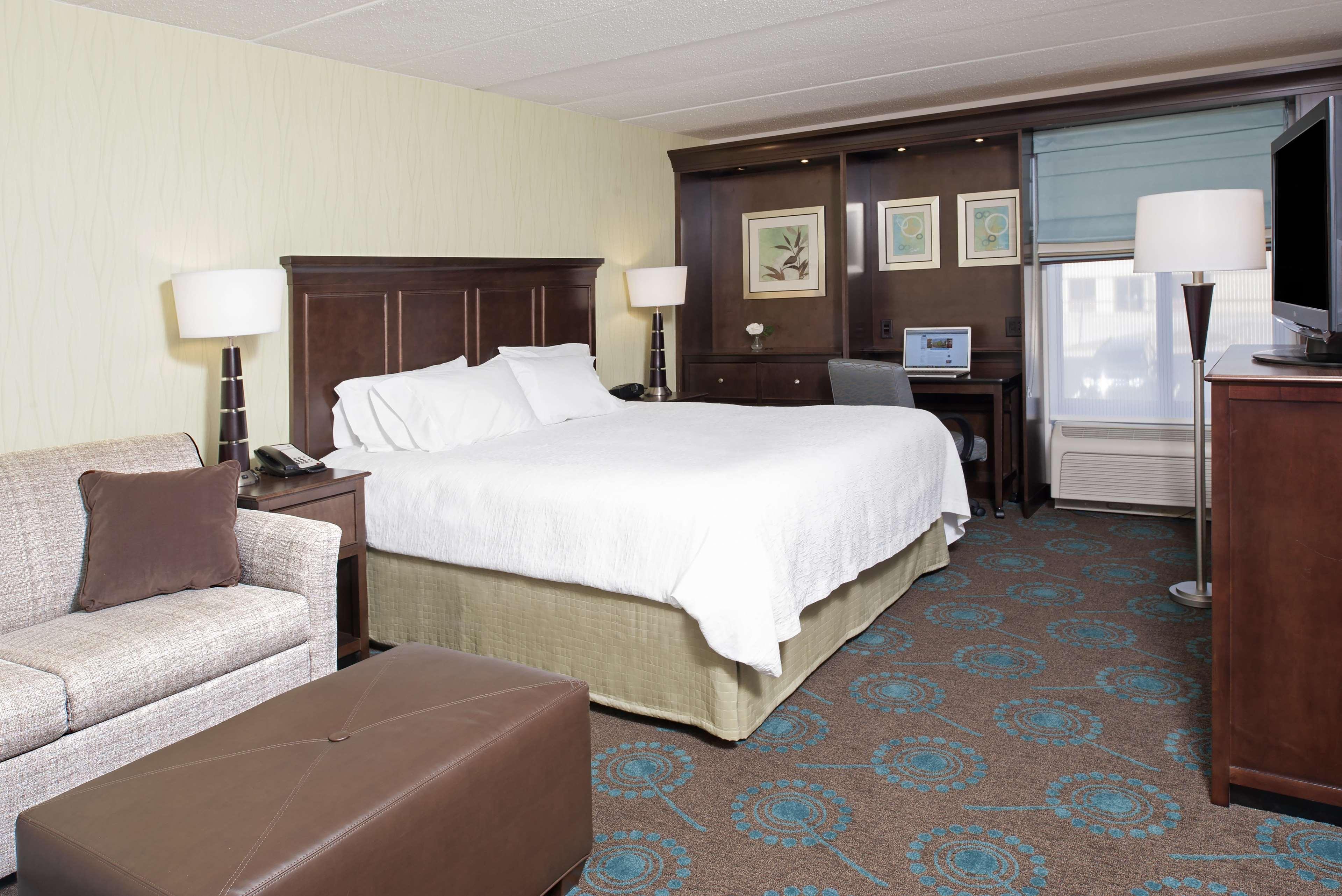 Hampton Inn & Suites Кокомо Экстерьер фото