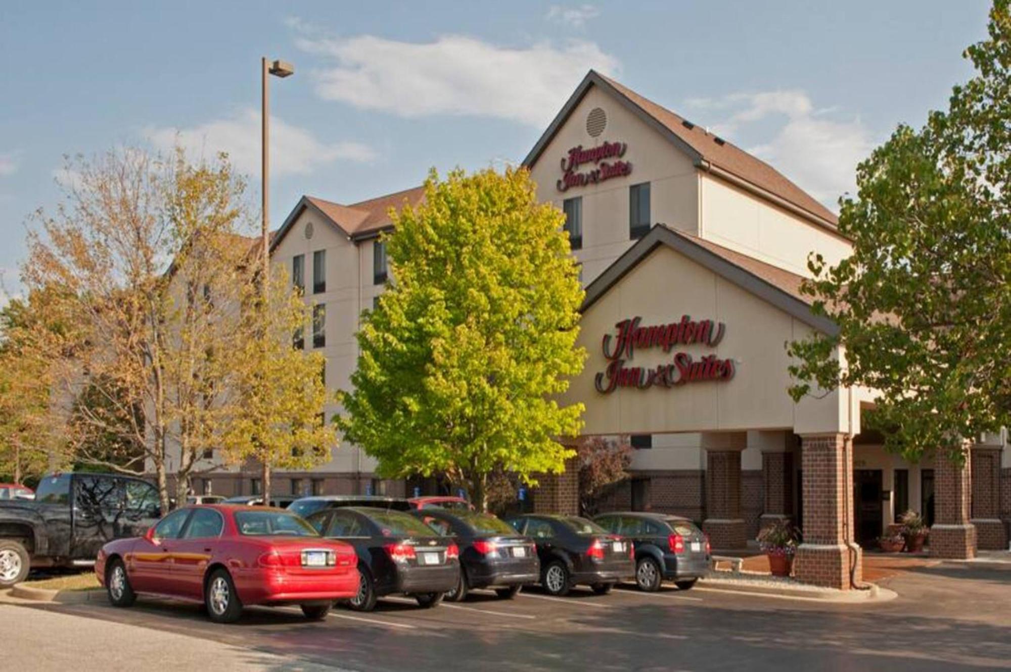 Hampton Inn & Suites Кокомо Экстерьер фото