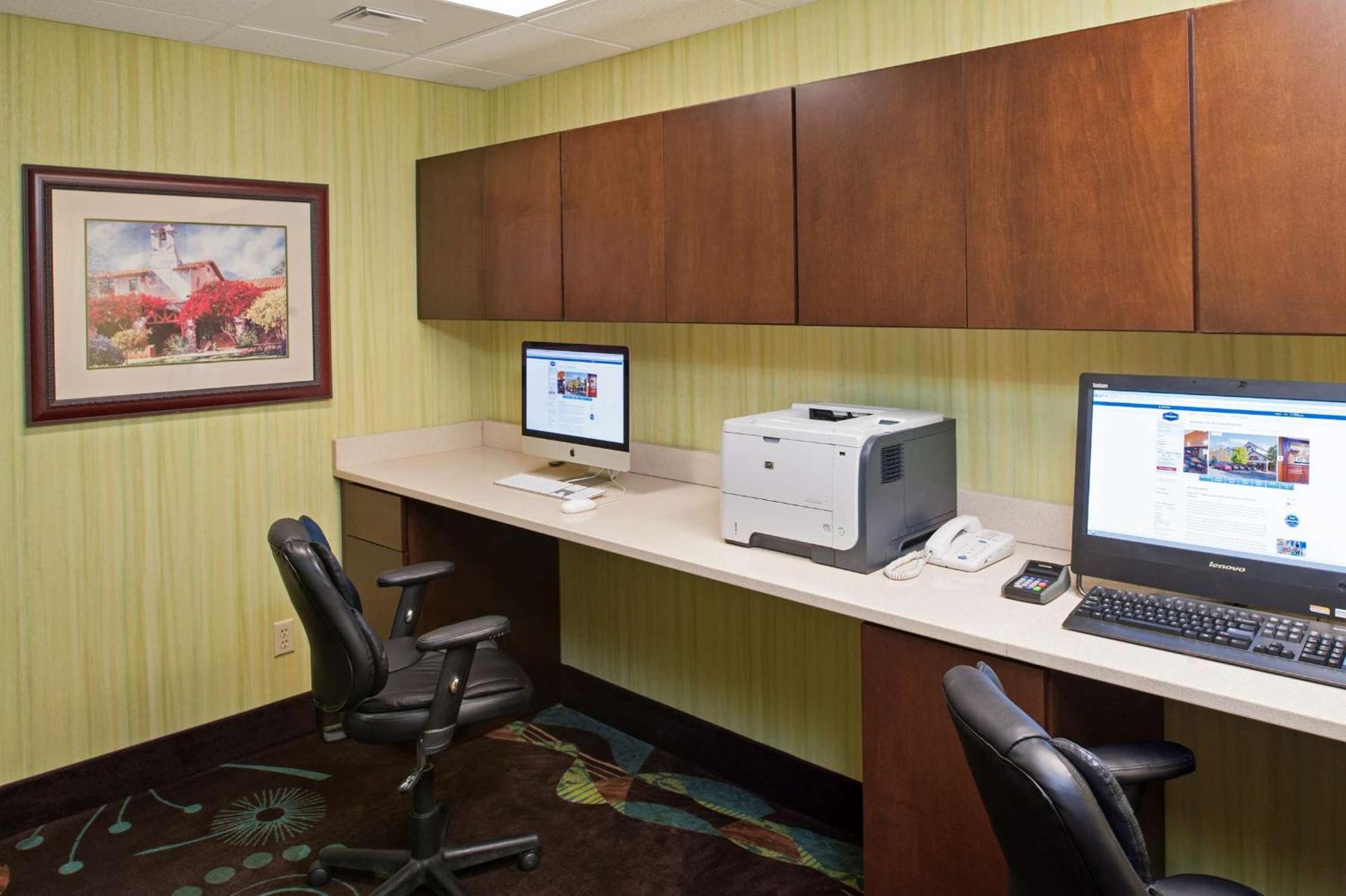 Hampton Inn & Suites Кокомо Экстерьер фото
